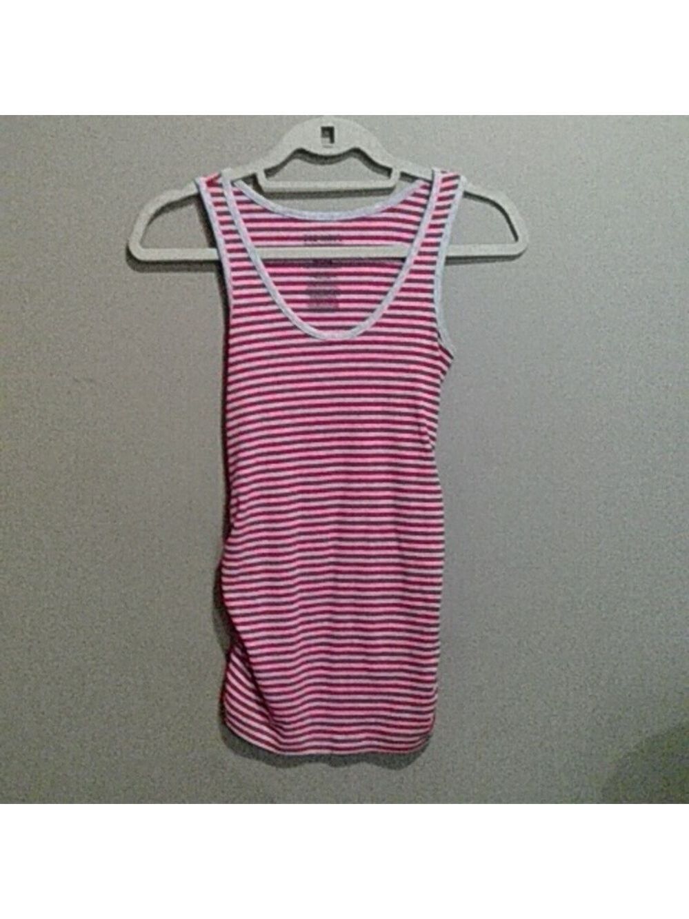 Old navy tank top size small